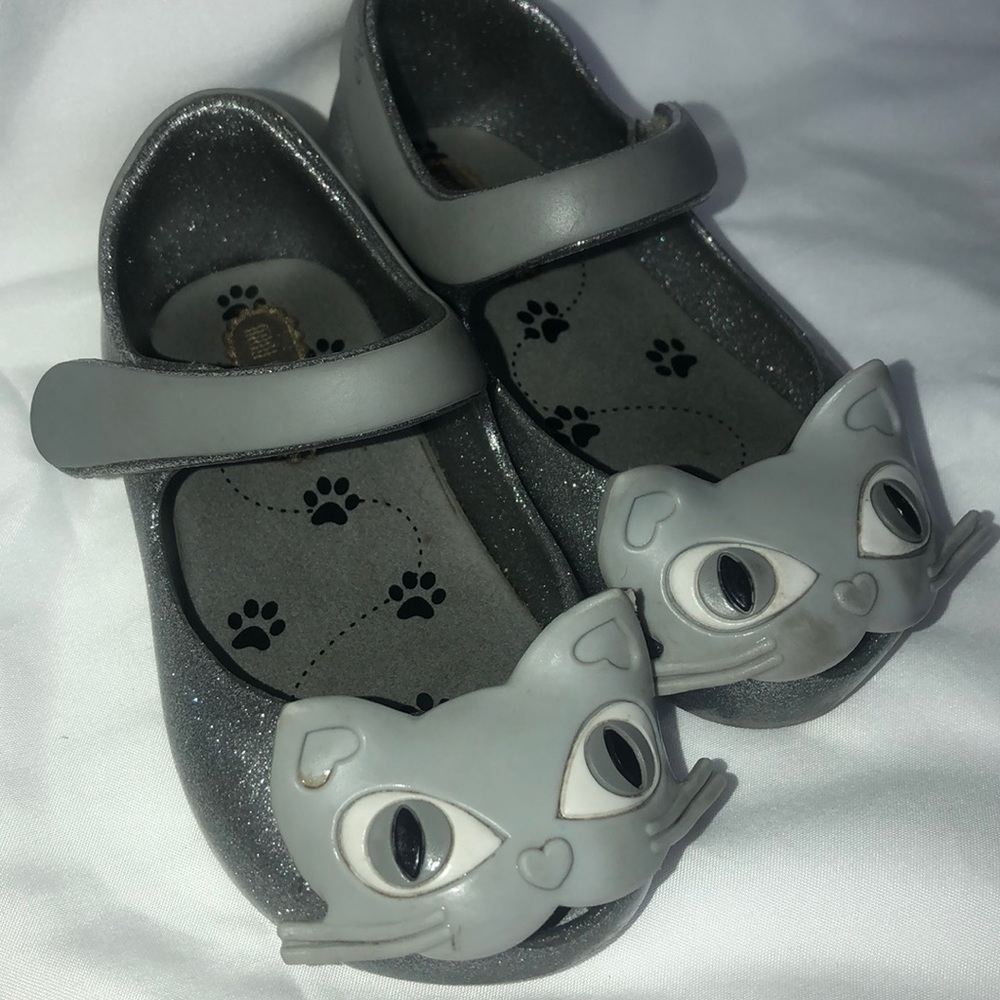 Silver glitter cats